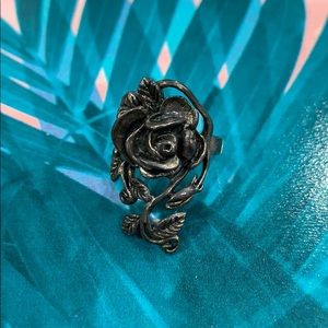 Rose ring size 6